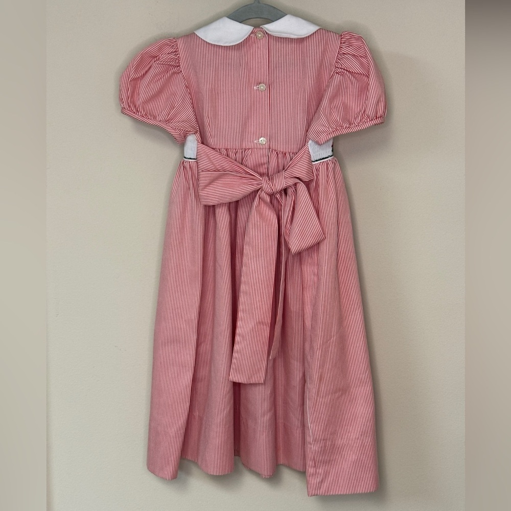 Vive La Fete: Girls Red / White Hand Smocked Holiday Elf Dress, Size 4 - Picture 2 of 10